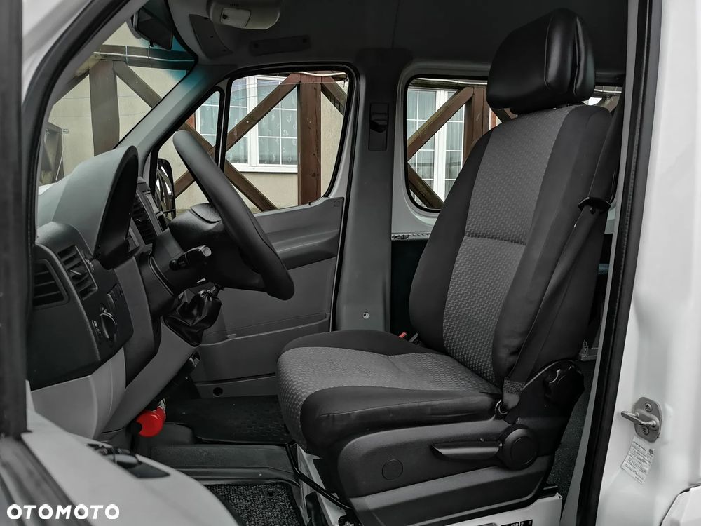 Volkswagen Crafter 35 TDI BMT - 11