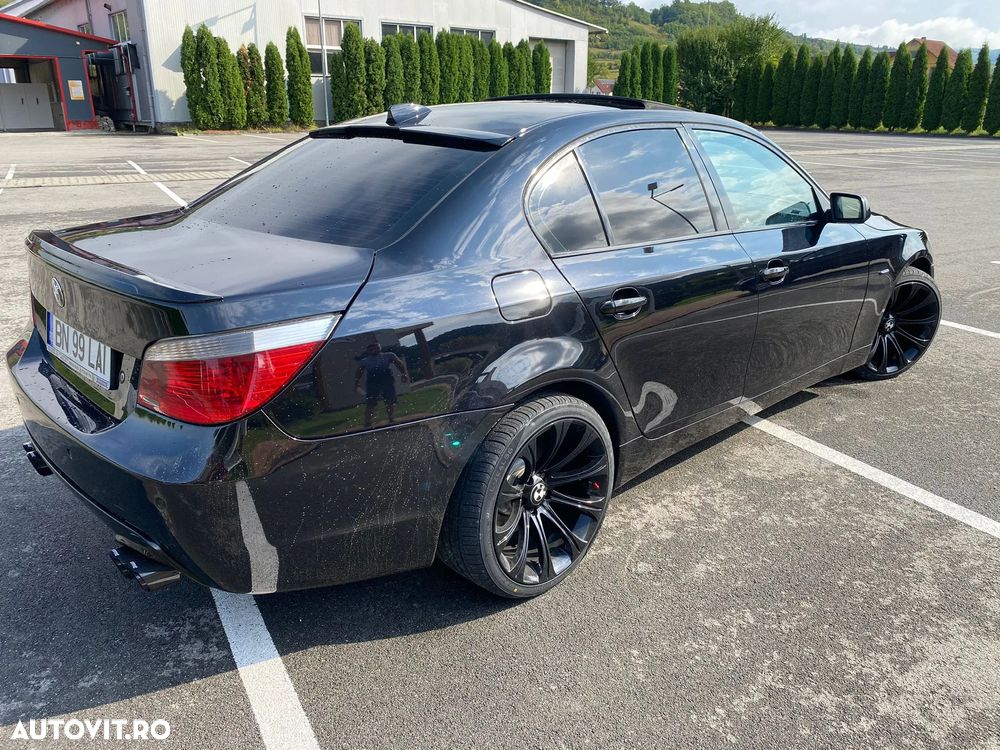BMW Seria 5 535d Touring Aut. - 2
