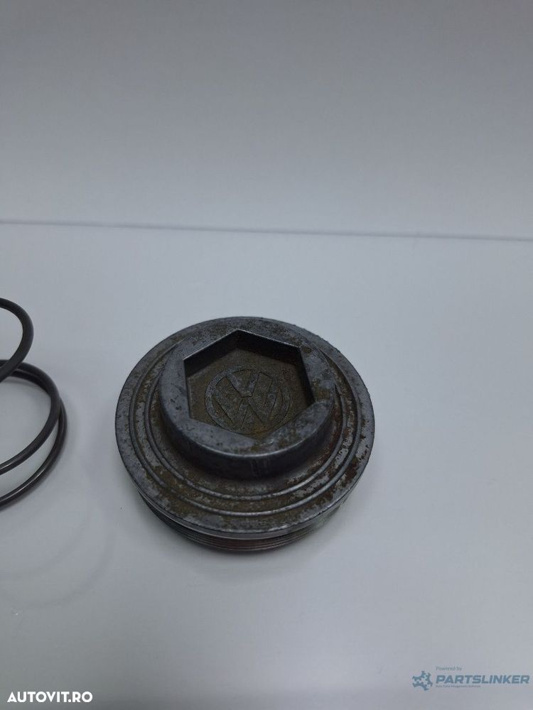 Capac cutie de viteze SKODA OCTAVIA 1U2 1996 - 20101.4 16V AXP, BCA 020301232E , 020301228G - 1