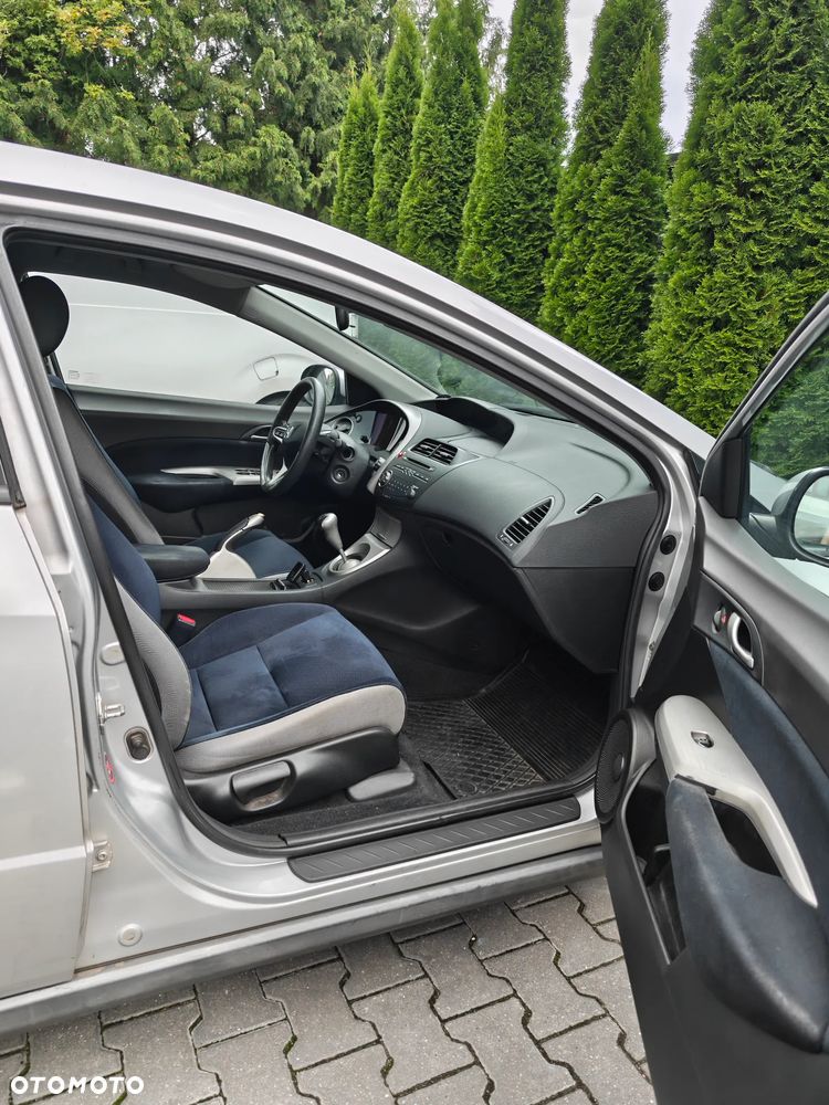 Honda Civic 1.4 Comfort - 11