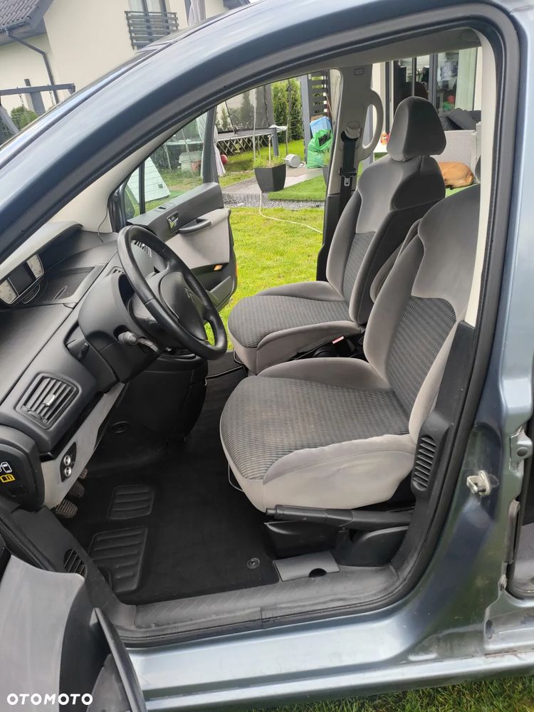 Citroën C8 2.0 HDi Exclusive - 12