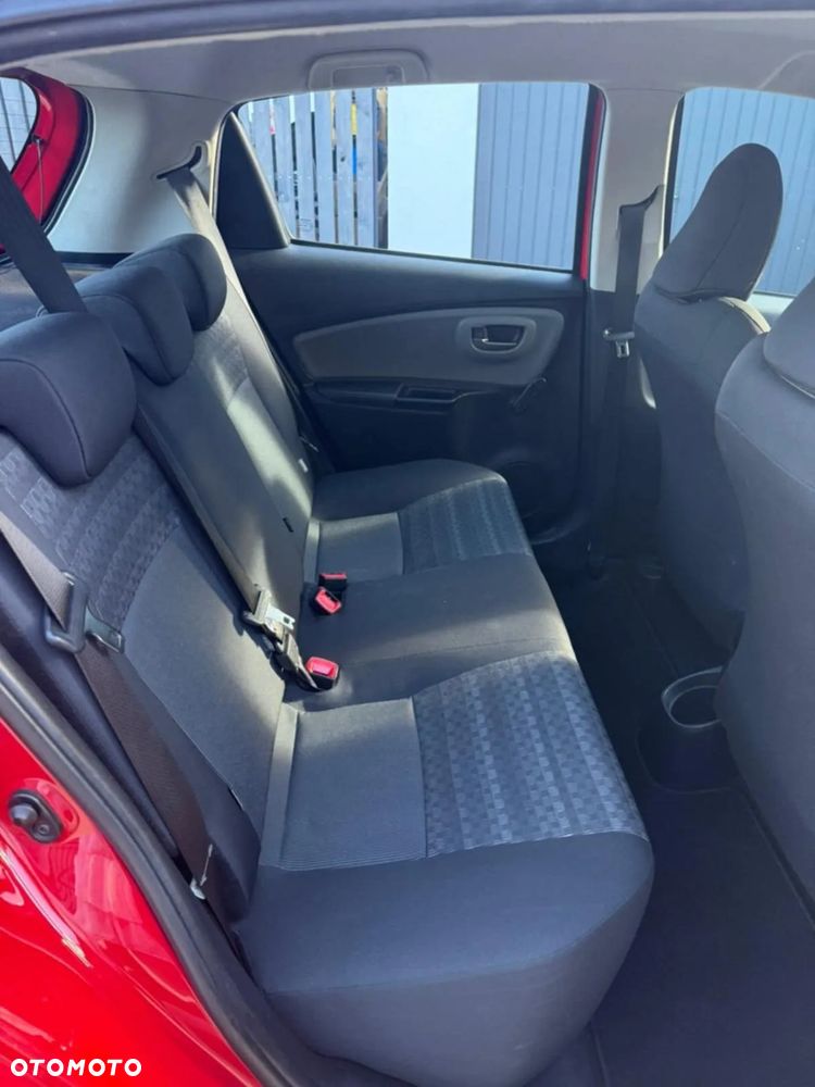 Toyota Yaris 1.0 Active - 10