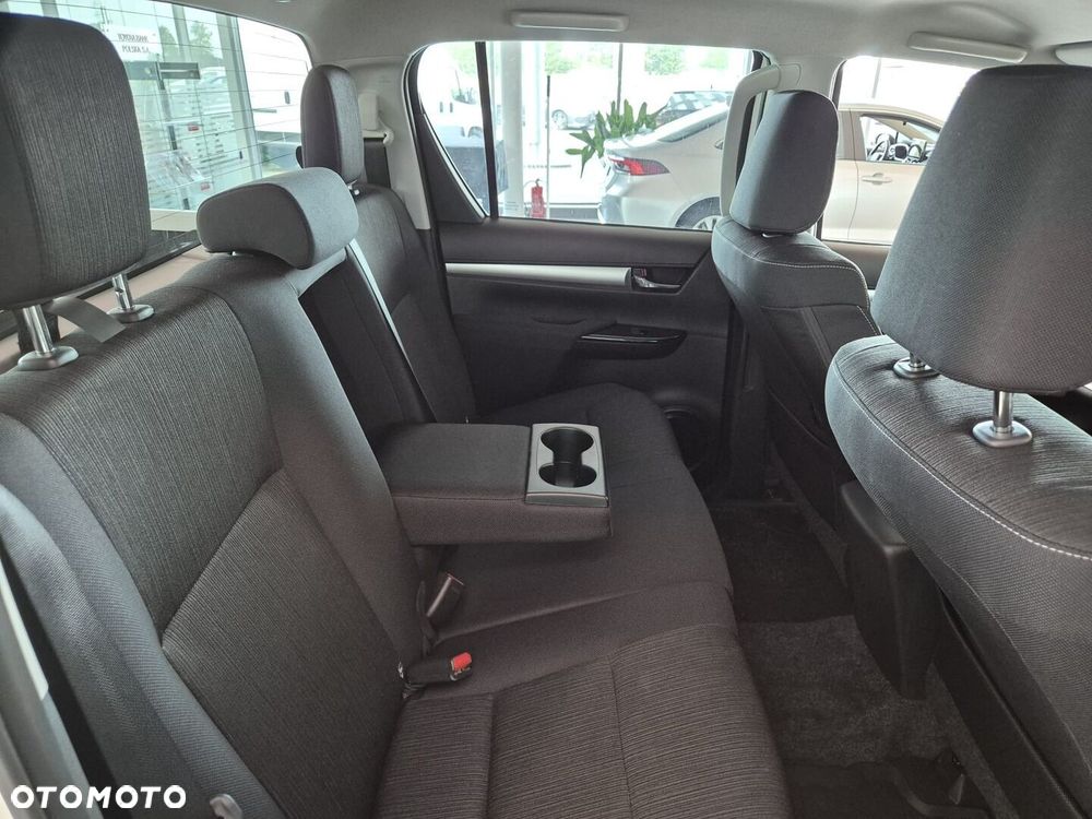 Toyota Hilux - 14