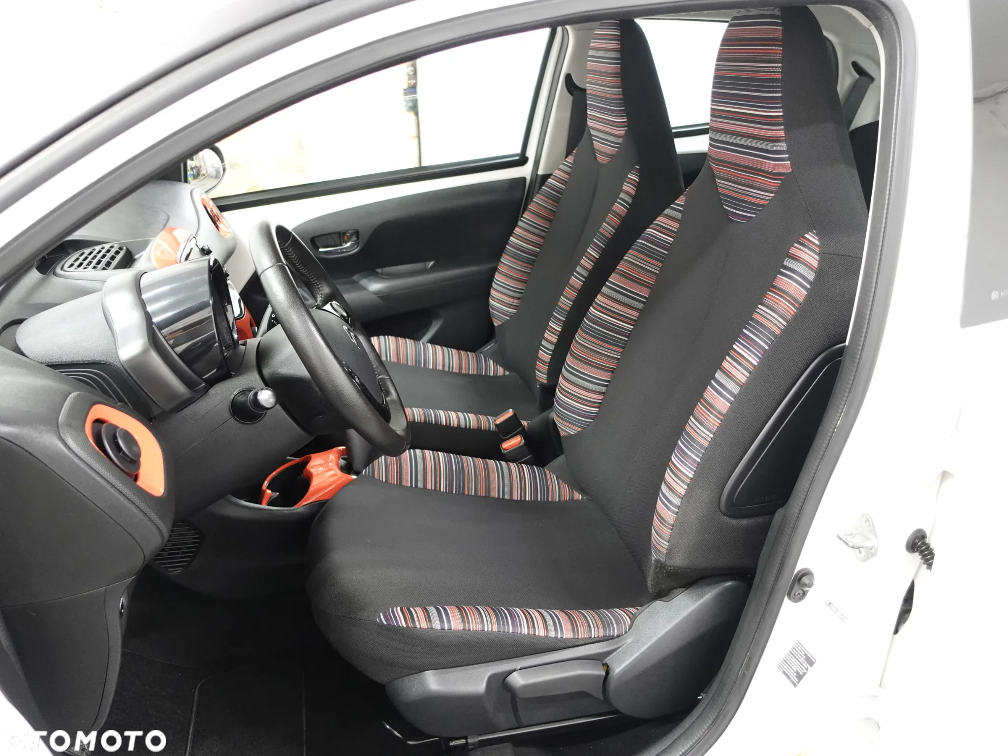 Citroën C1 1.2 Pure Tech Airscape Shine - 19