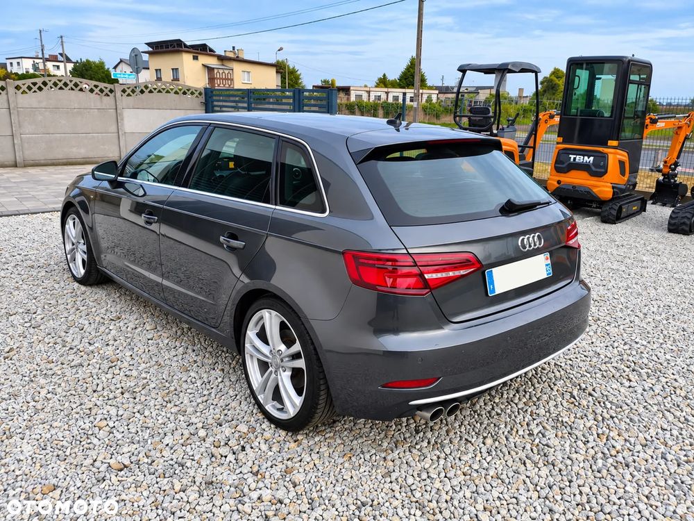 Audi A3 Sportback - 6