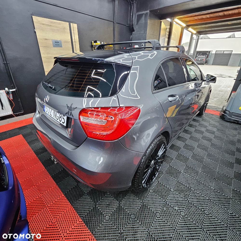 Mercedes-Benz Klasa A 180 (BlueEFFICIENCY) AMG Sport - 4