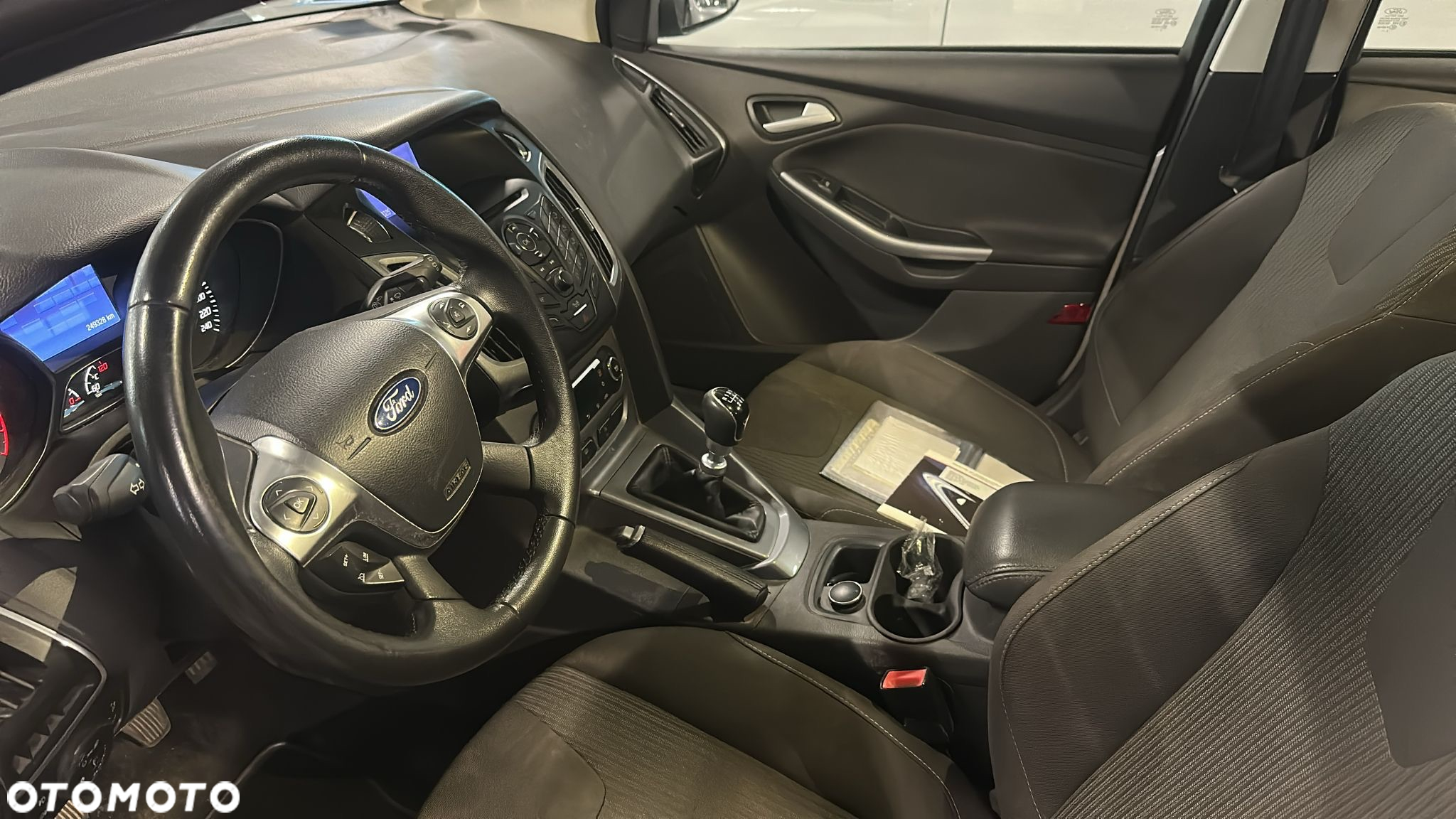 Ford Focus 1.6 TDCi Gold X - 8