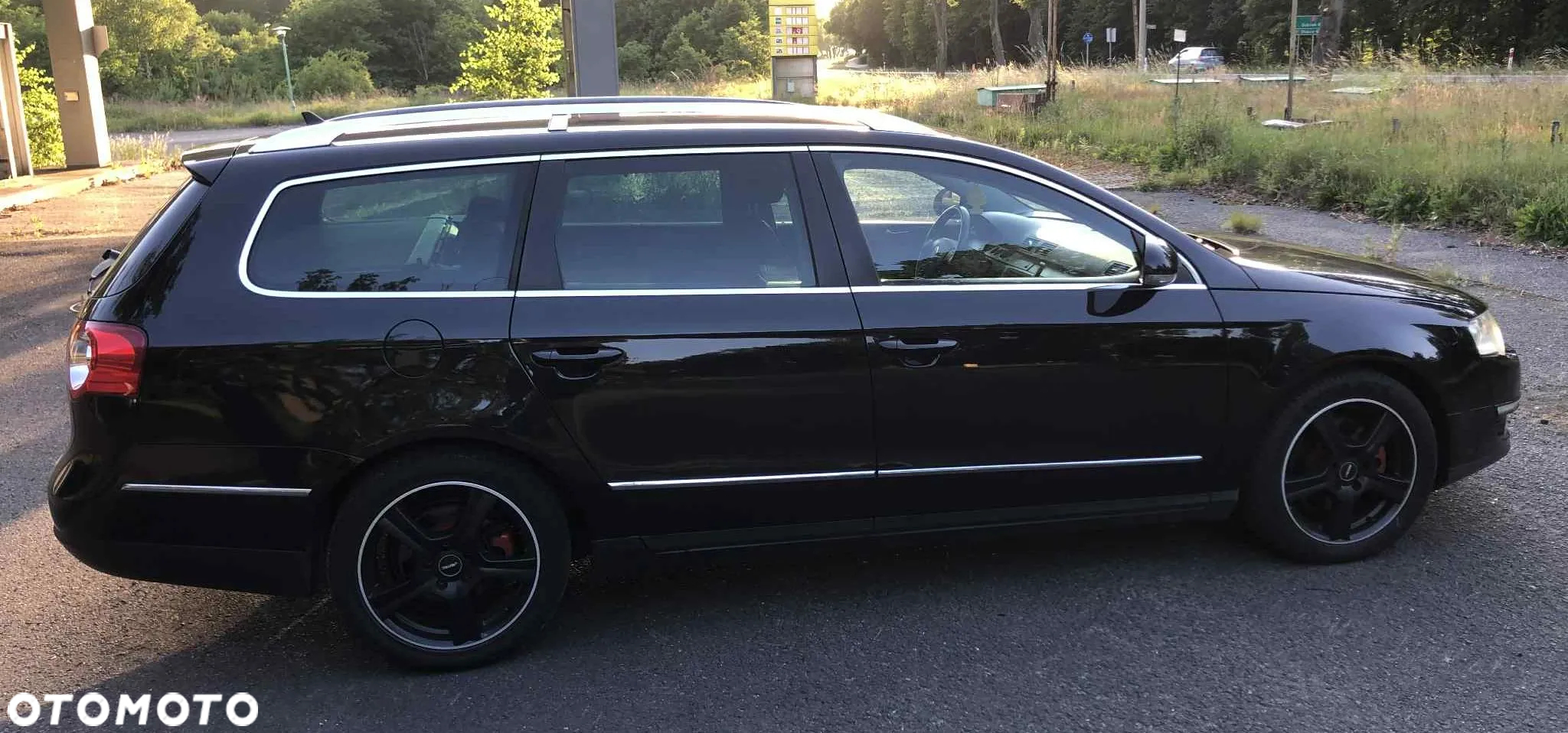 Volkswagen Passat Variant 2.0 TDI DPF Sportline - 6