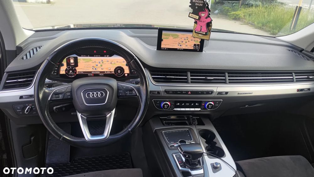Audi Q7 - 9
