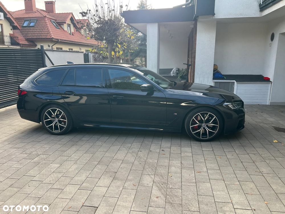 BMW Seria 5 530d xDrive M Sport Edition - 11