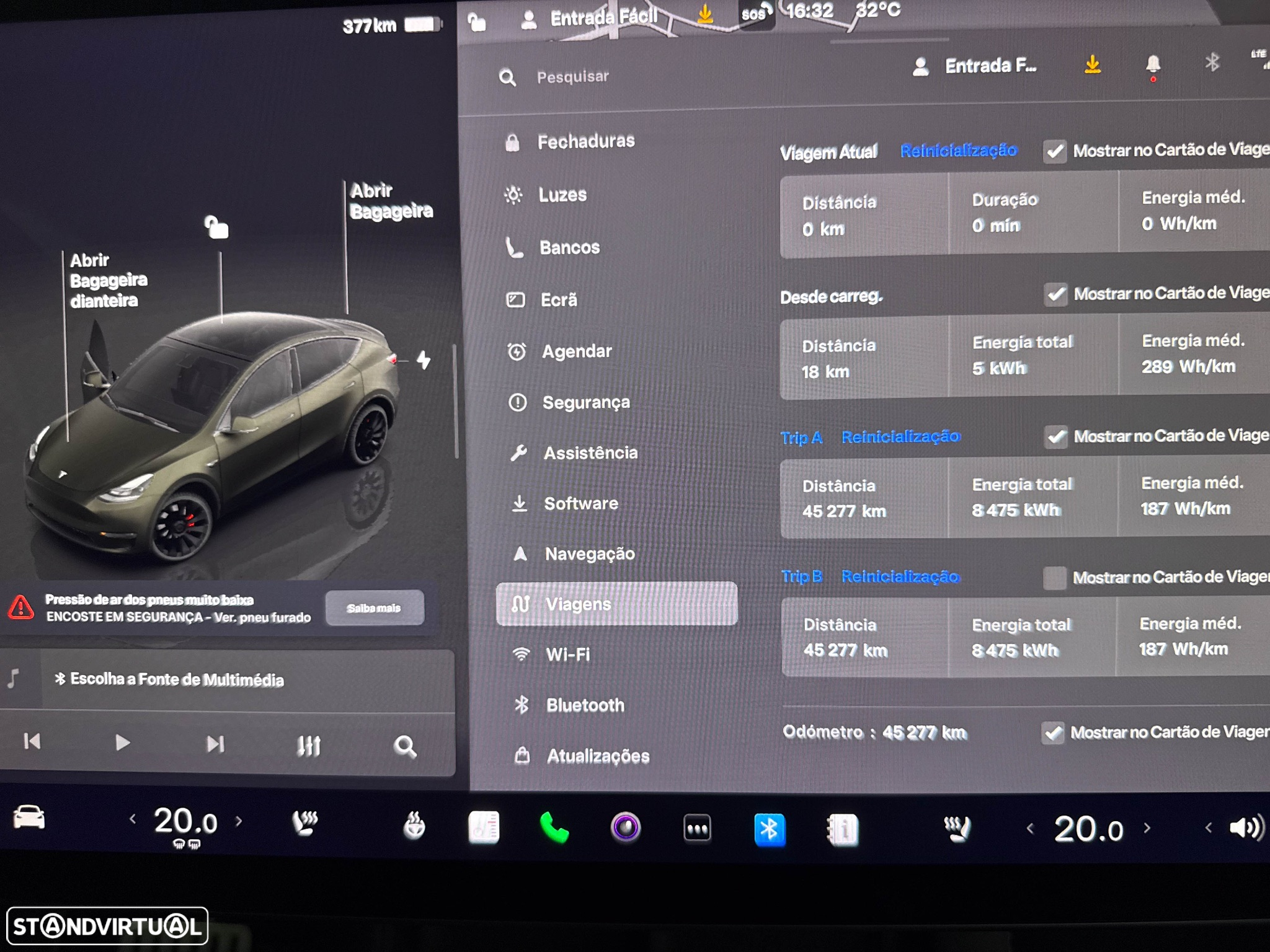 Tesla Model Y Performance Dual Motor AWD - 26