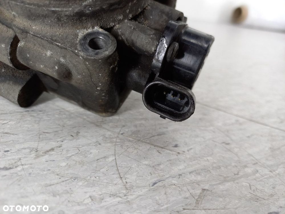 PRZEPUSTNICA VOLVO V40 I 9186780 1.8 16V - 3