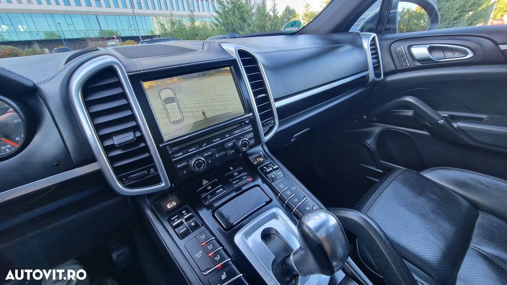 Porsche Cayenne 3.0TD TipTronic - 9
