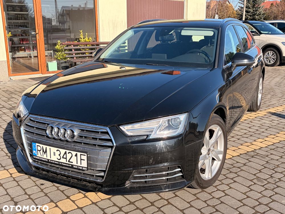 Audi A4 Avant - 1