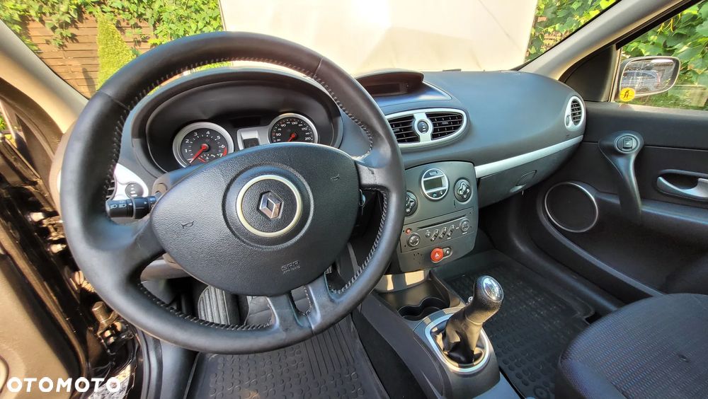 Renault Clio 1.2 TCE Alize - 31