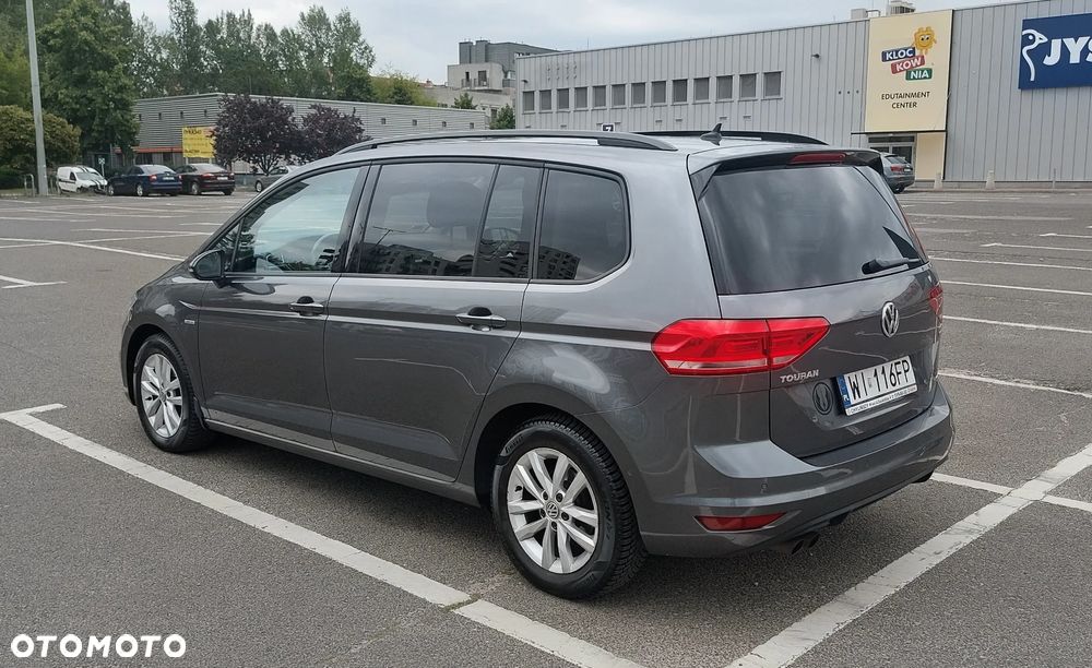 Volkswagen Touran 1.4 TSI BMT Comfortline DSG - 8