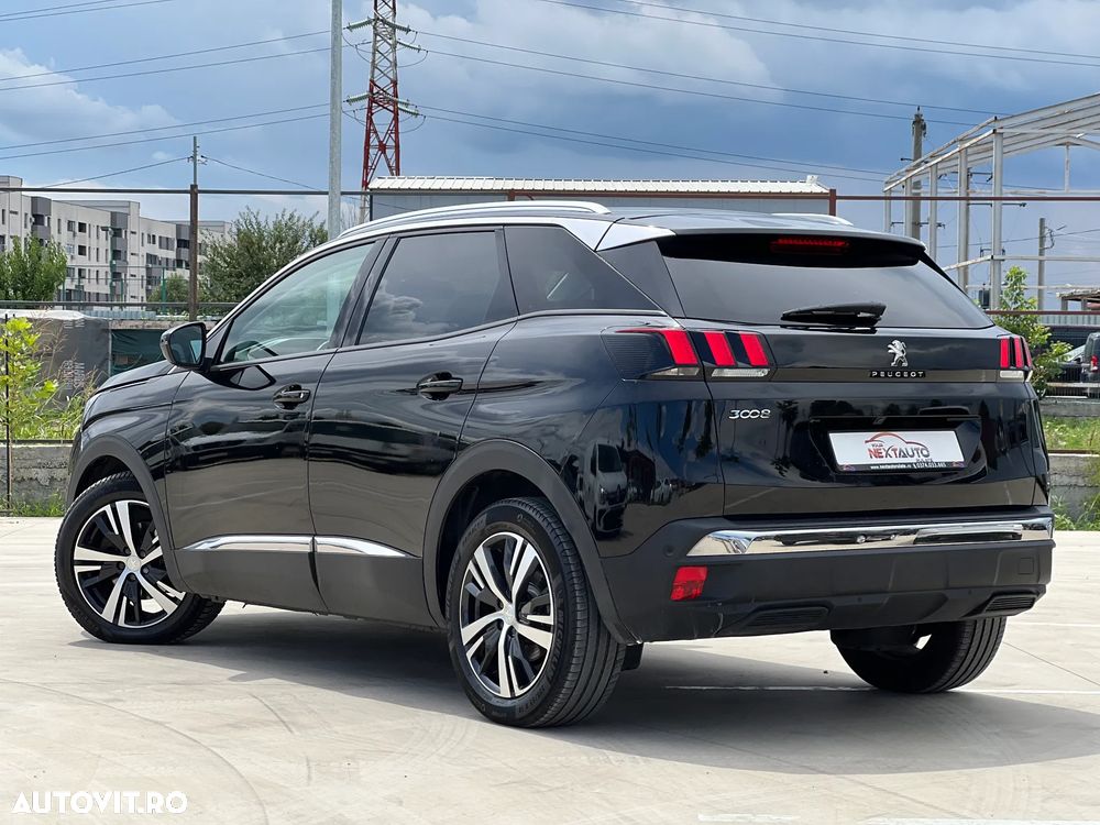 Peugeot 3008 PureTech 130 Stop & Start GPF EAT8 Allure - 3