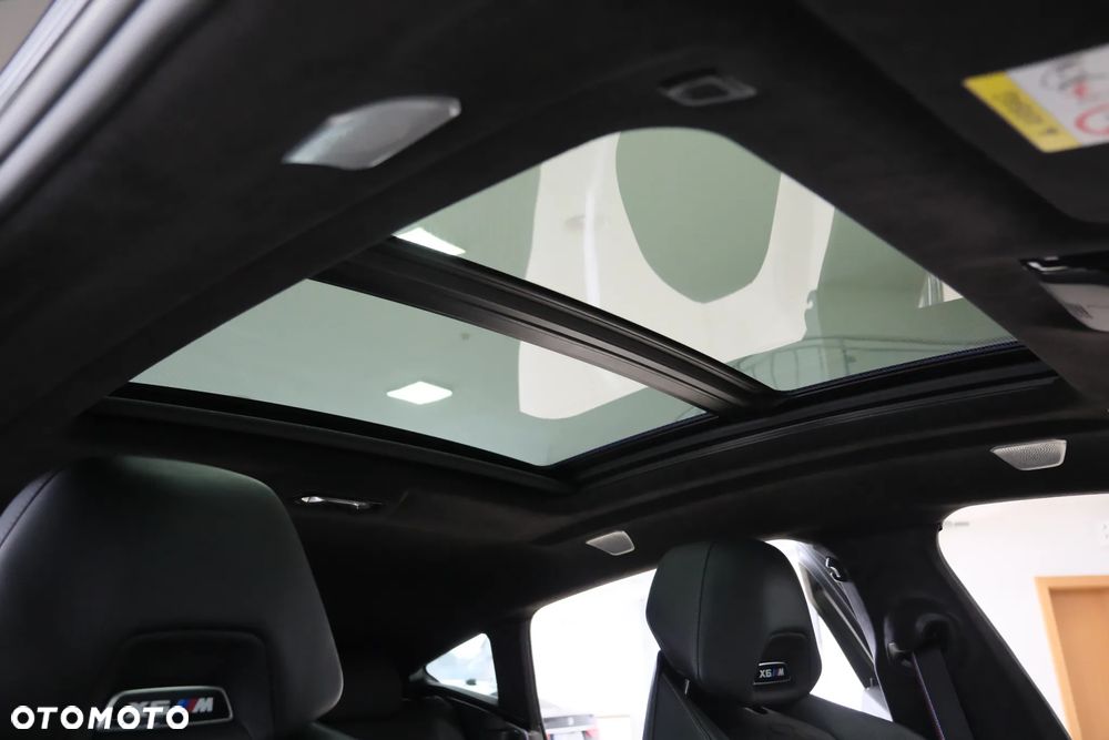 BMW X6M - 38