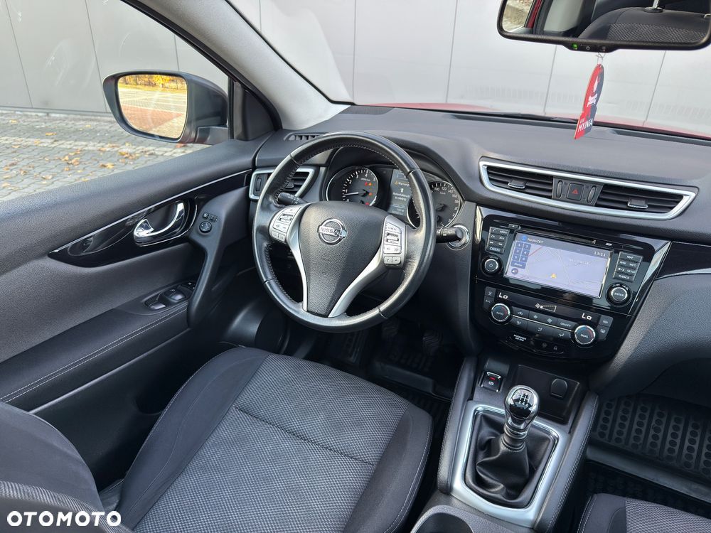 Nissan Qashqai 1.6 DIG-T N-Connecta - 11