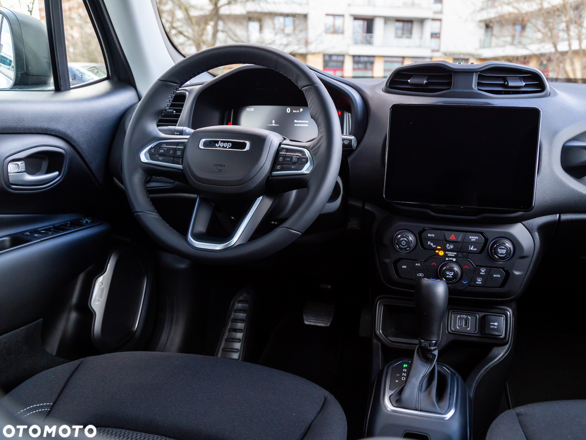 Jeep Renegade 1.5 T4 mHEV Altitude FWD S&S DCT - 15