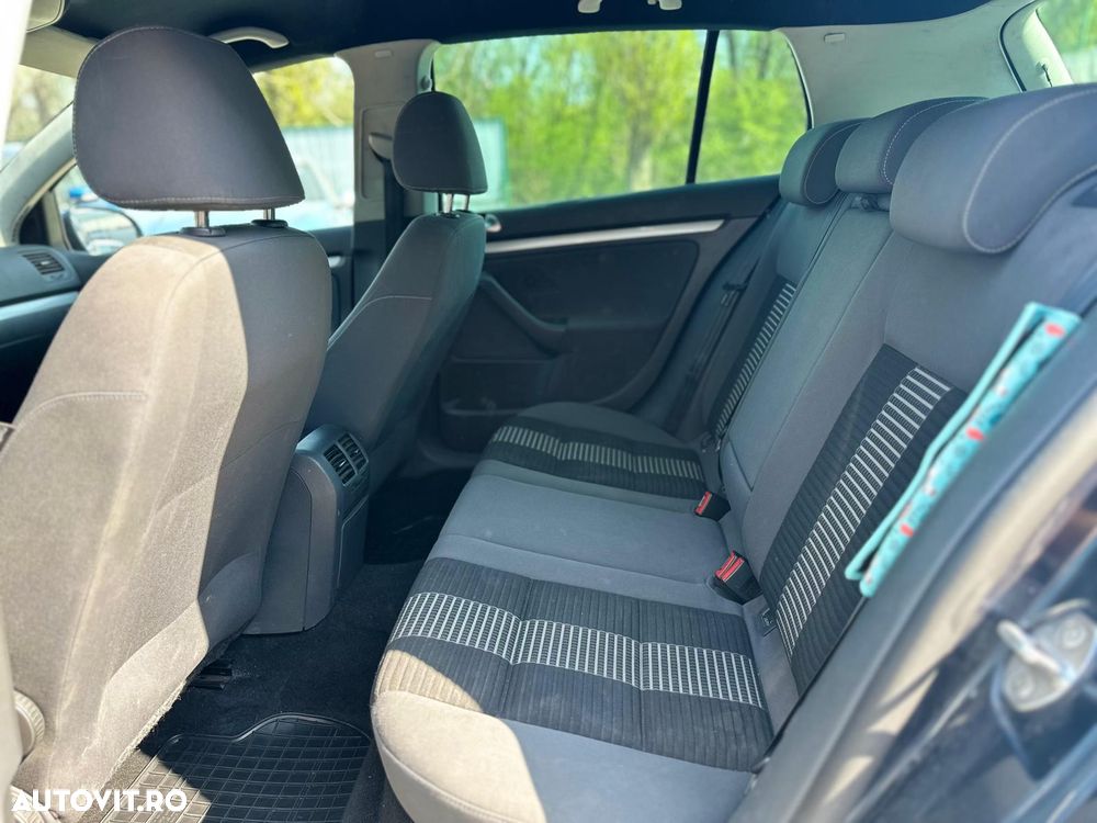 Volkswagen Golf 1.4 TSI Highline - 7