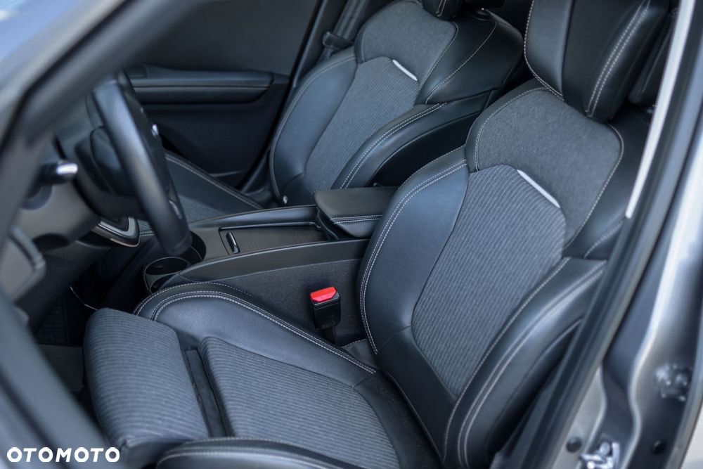 Renault Scenic TCe 140 GPF EDC LIMITED - 11