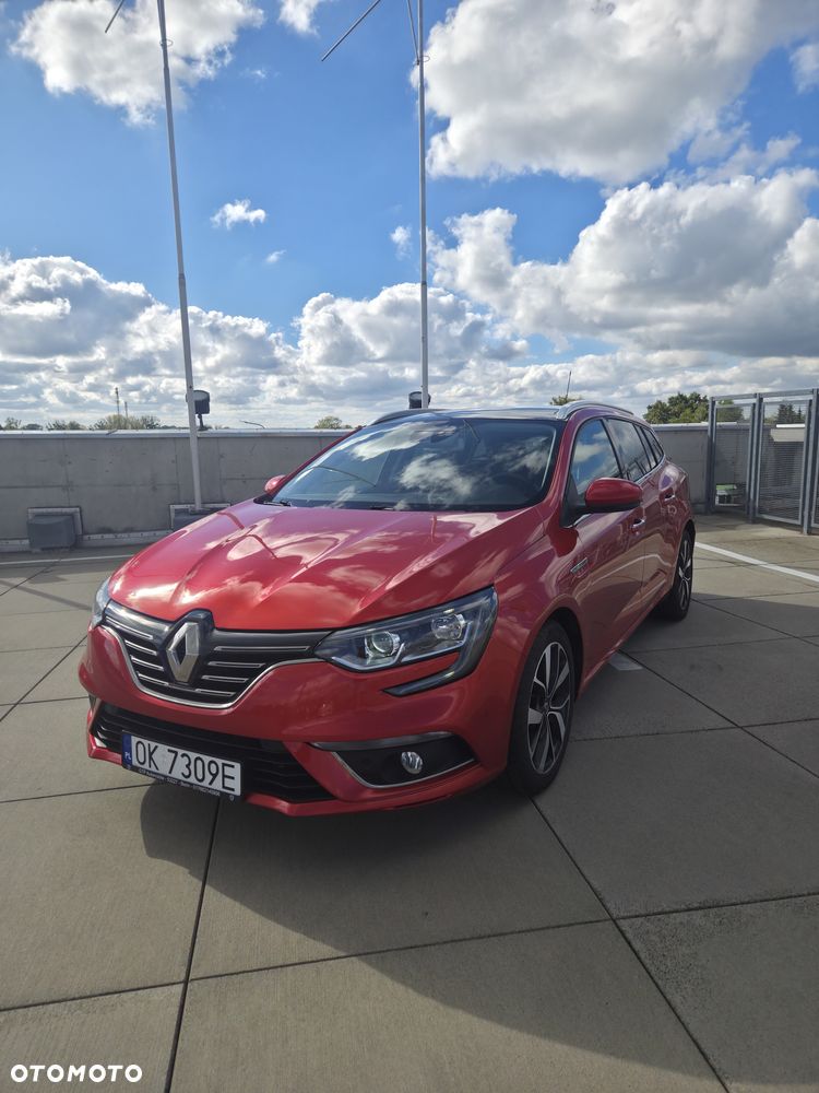 Renault Megane 2019 photo 2