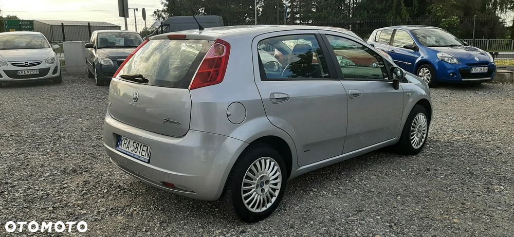 Fiat Grande Punto - 20