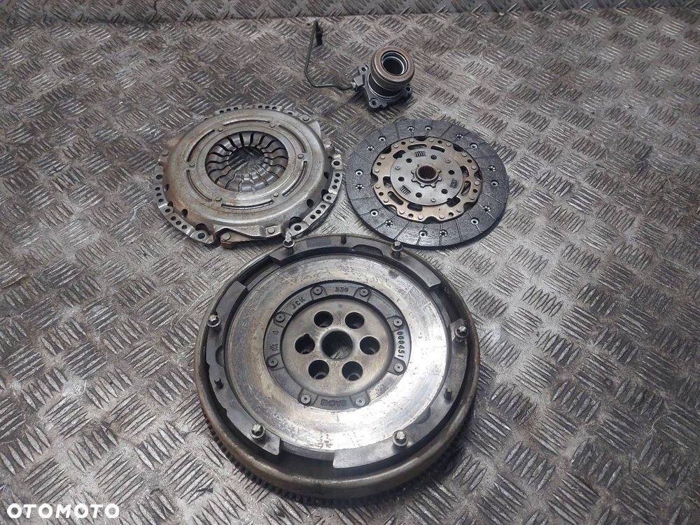 KOŁO DWUMASOWE + TARCZA + DOCISK + ŁOŻYSKO OPEL INSIGNIA A 1.6 16V - 1