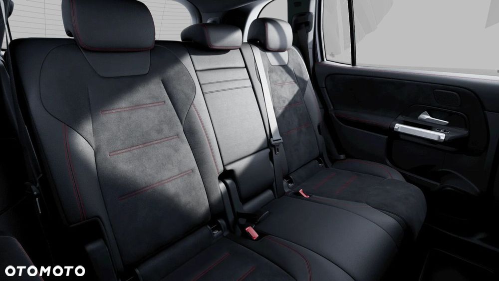 Mercedes-Benz GLB - 19