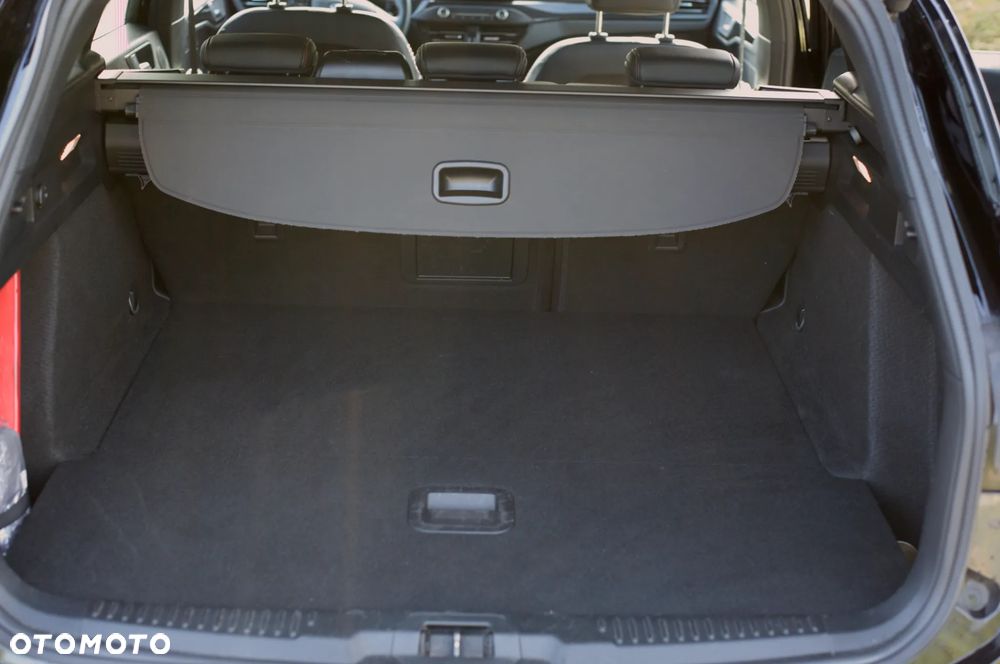 Ford Focus 1.5 EcoBlue Start-Stopp-System ST-LINE X - 9