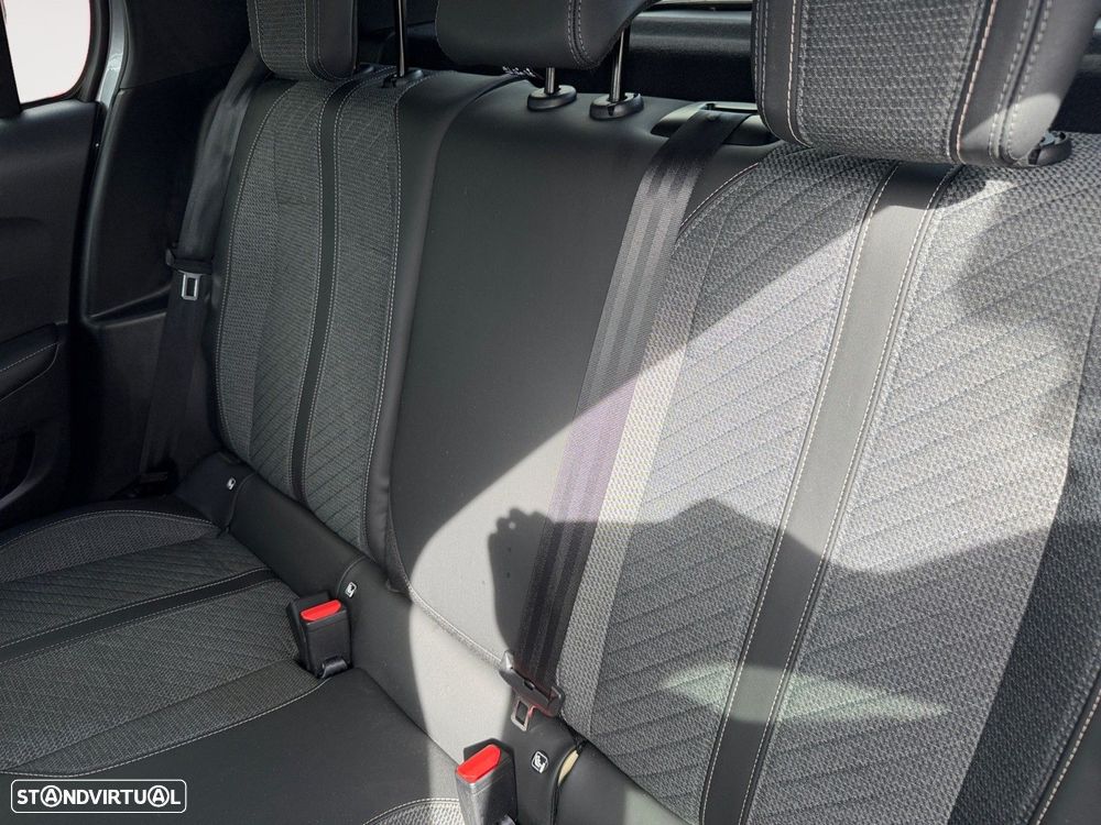 Peugeot 208 1.2 PureTech Allure - 13