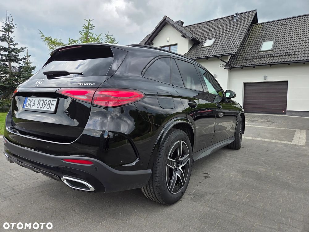 Mercedes-Benz GLC 200 4Matic 9G-TRONIC AMG Line Advanced - 14