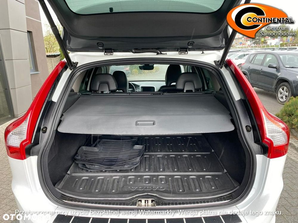 Volvo XC 60 - 6