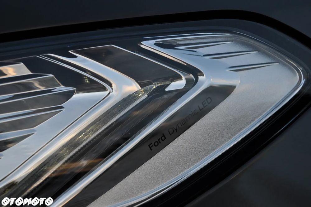 Ford Mondeo 2.0 EcoBlue Titanium - 17