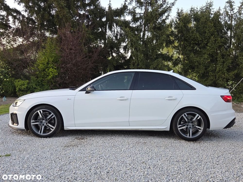 Audi A4 Limousine 35 TFSI mHEV S Line S tronic - 4