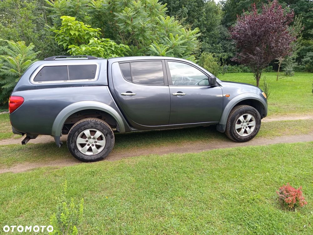 Mitsubishi L200 2.5 DID Intense - 3