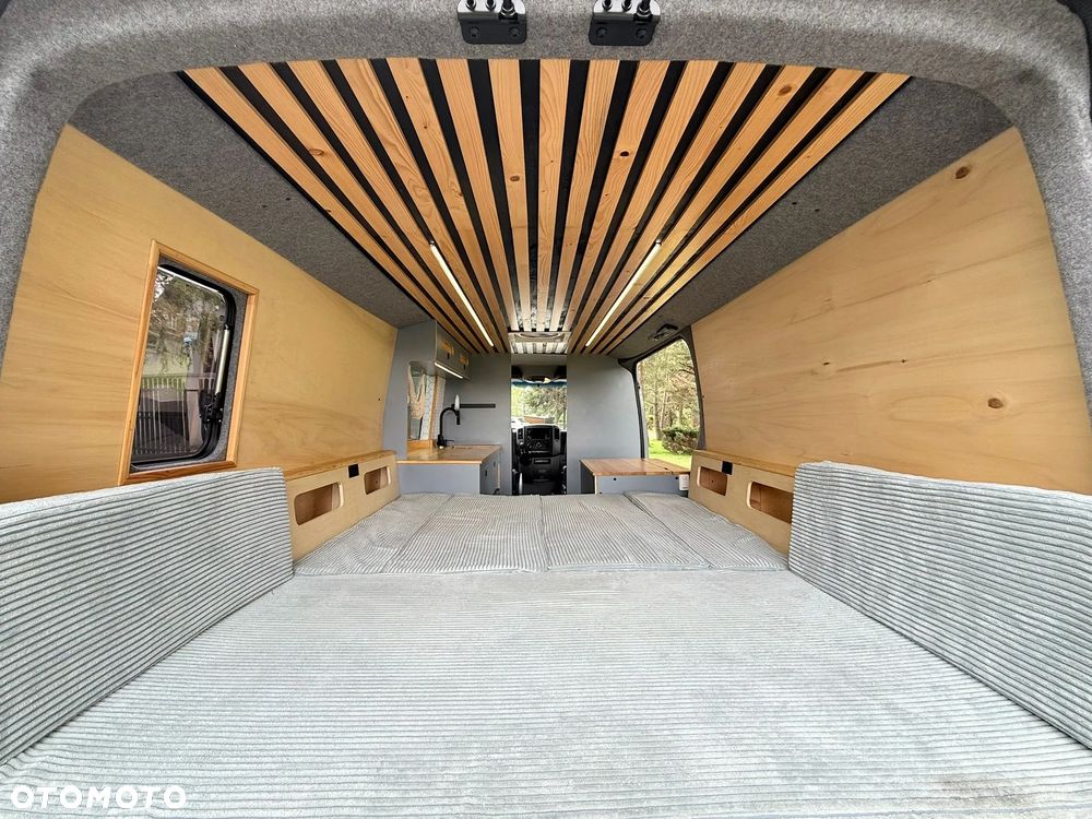 Mercedes-Benz Sprinter - 34