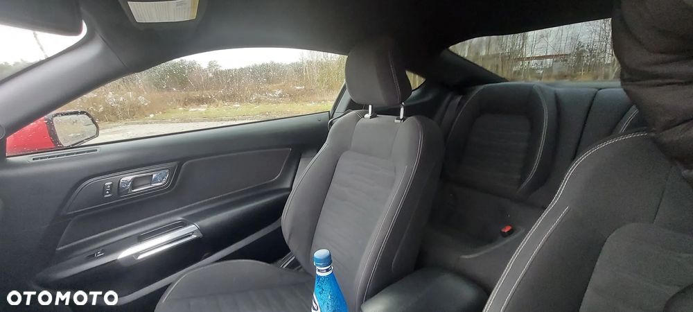Ford Mustang 2.3 Eco Boost - 13