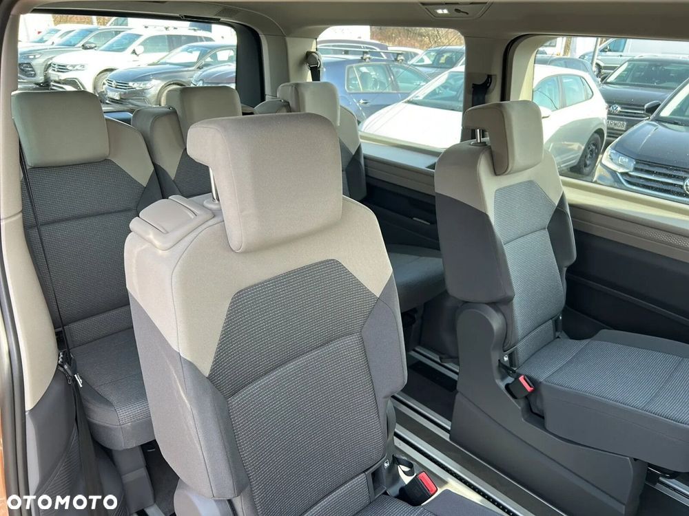 Volkswagen Multivan 2.0 TDI L2 Family DSG - 17