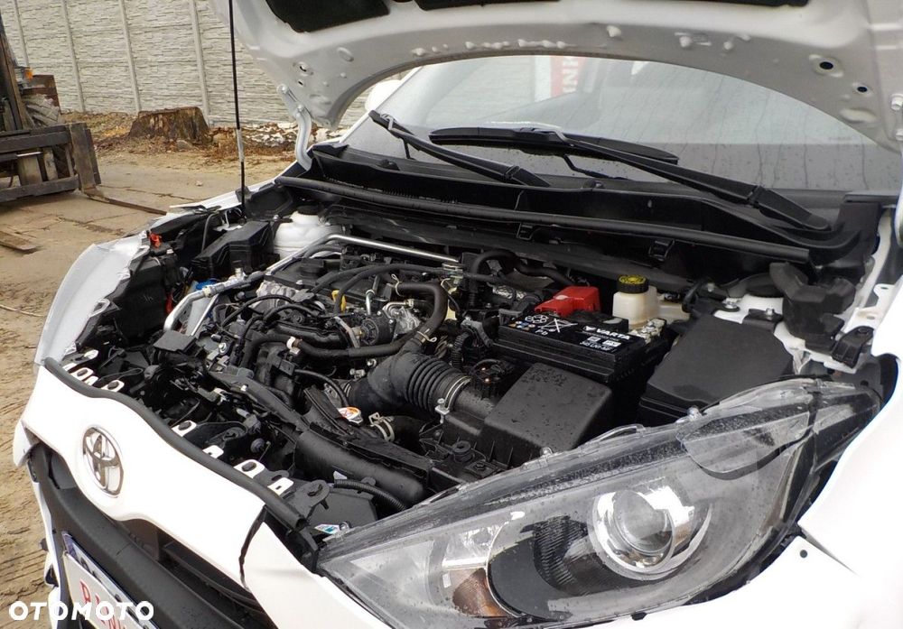 Toyota Yaris - 7