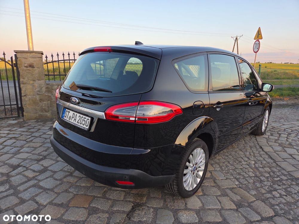 Ford S-Max 2.0 TDCi DPF Titanium - 4