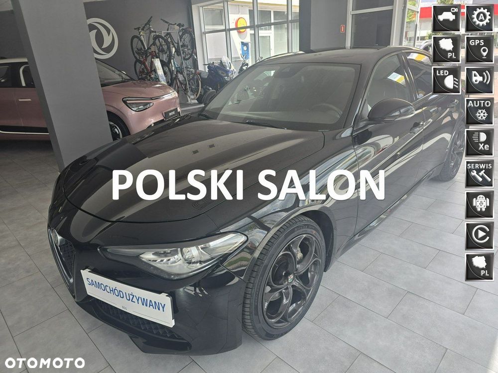 Alfa Romeo Giulia - 1