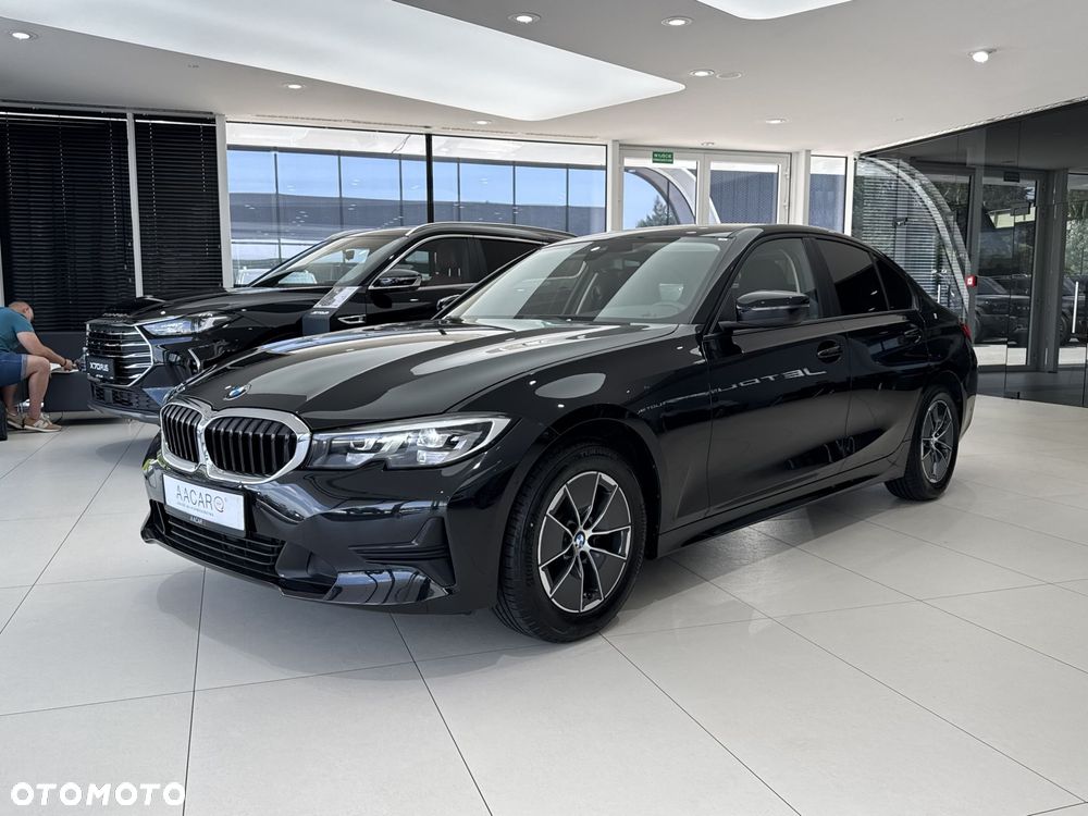 BMW Seria 3 318i Advantage - 2