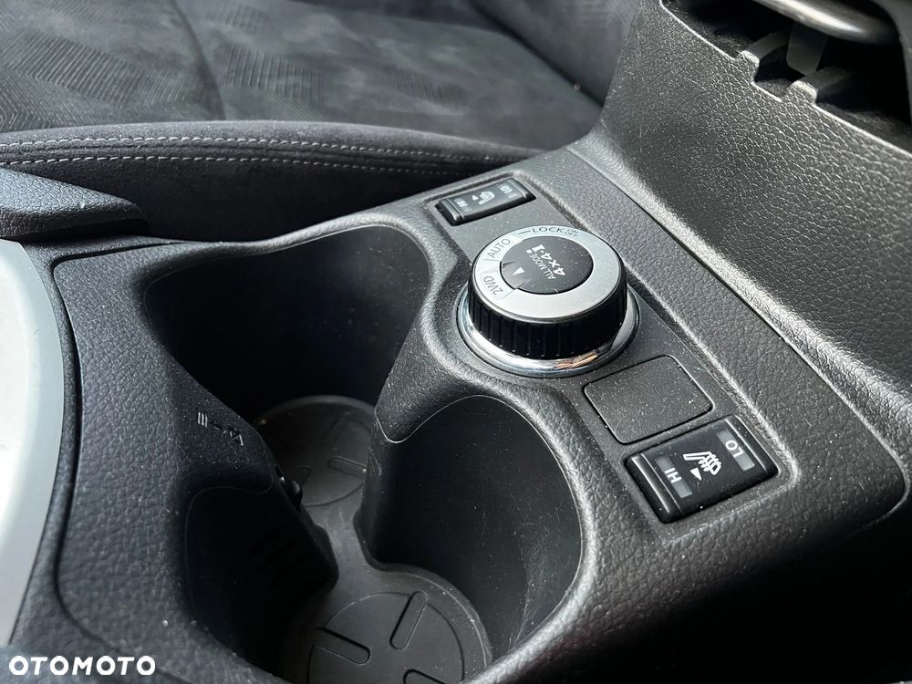 Nissan X-Trail 2.0 dCi Tekna Xtronic 4WD - 22