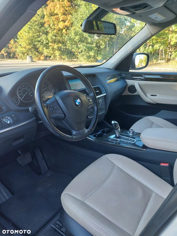 BMW X3 28i xDrive - 6