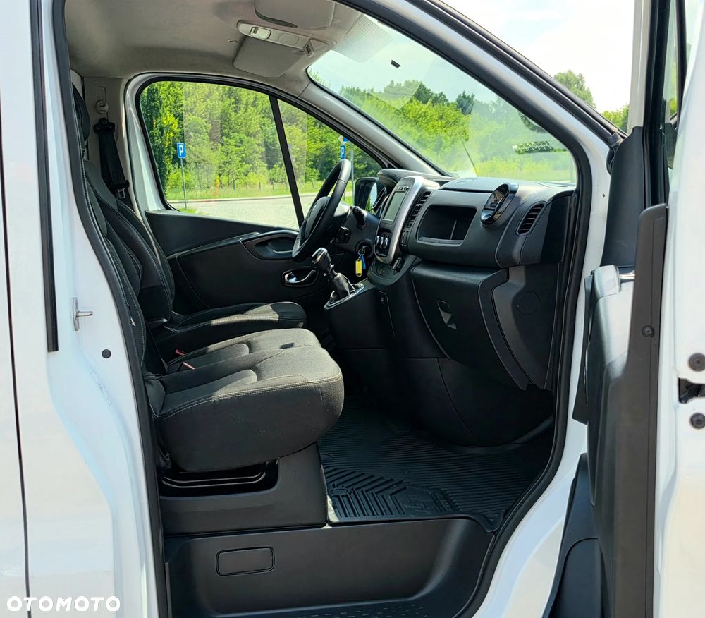 Renault Trafic - 10