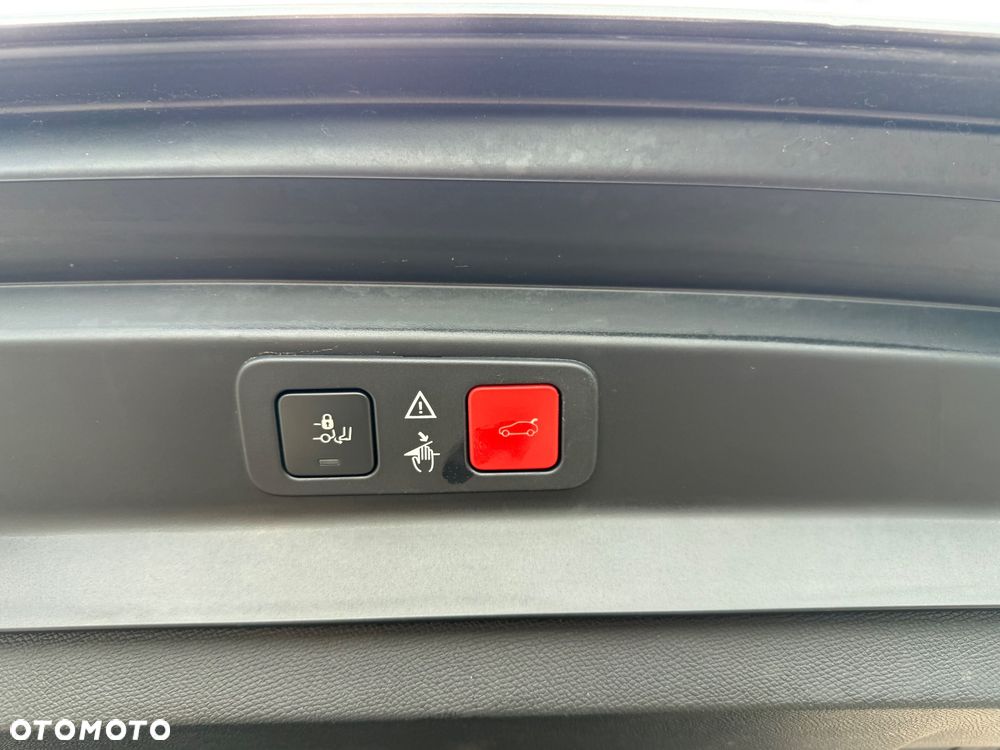 Peugeot 5008 - 27