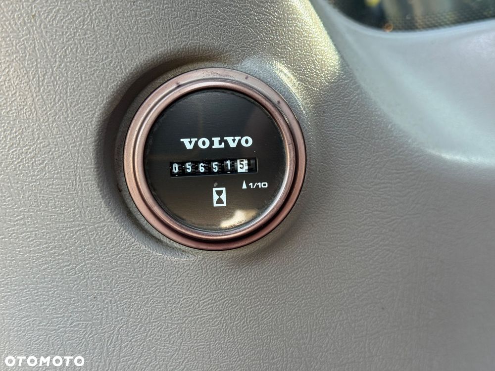 Volvo EC 250 EL - 40