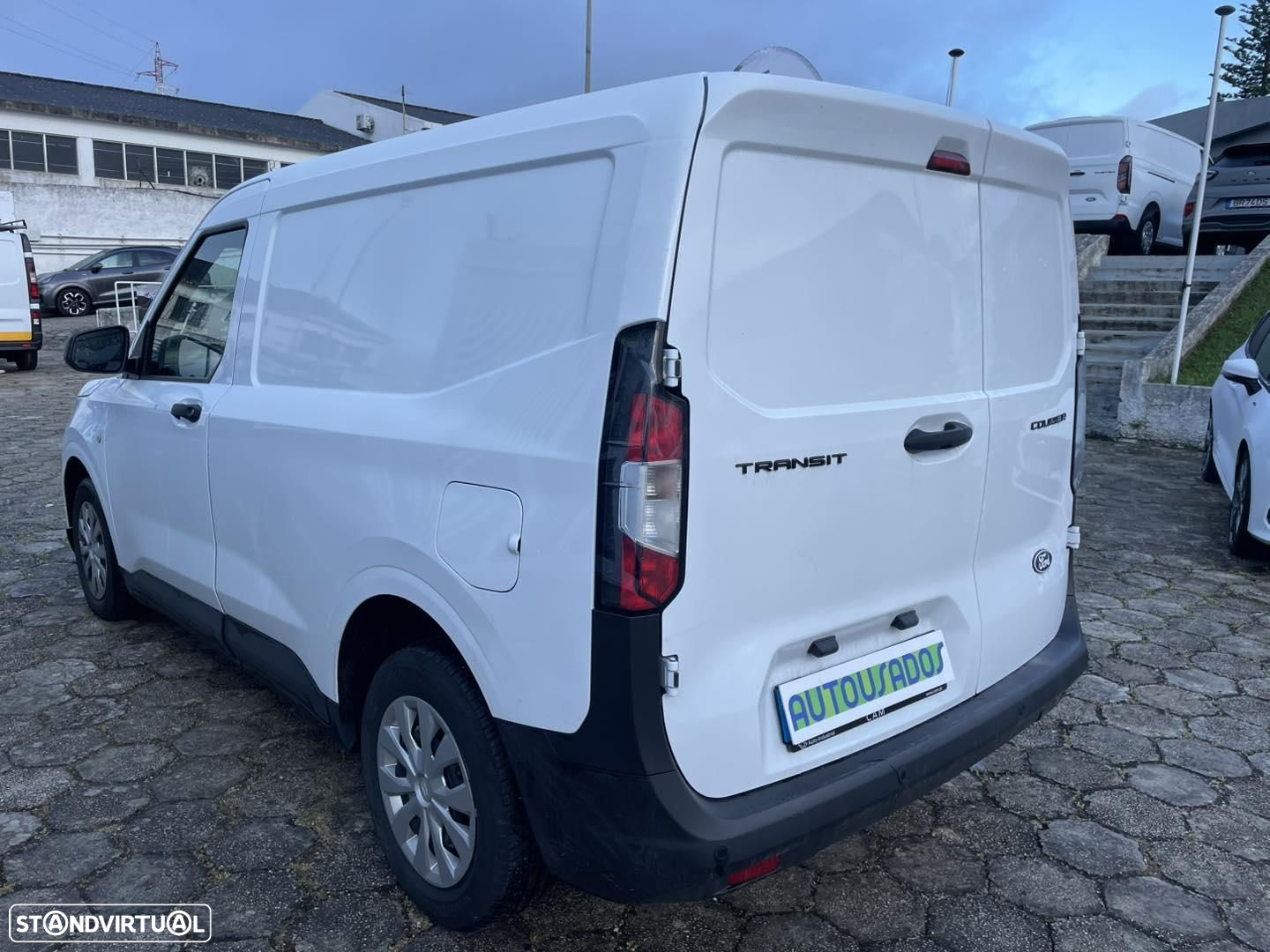 Ford Transit Courier 1.5 EcoBlue TREND - 2